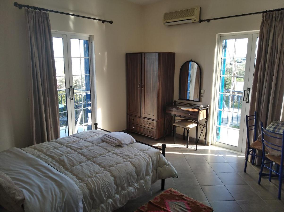 Evgenia Rooms Skala  Luaran gambar